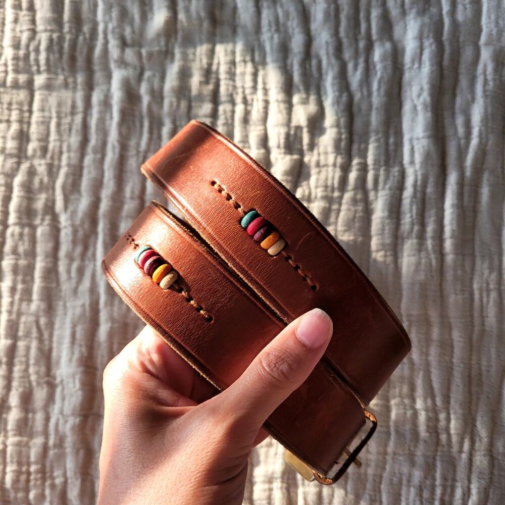 Vtg Leather Belt with Beaded Detail Square brass buckle Sz M